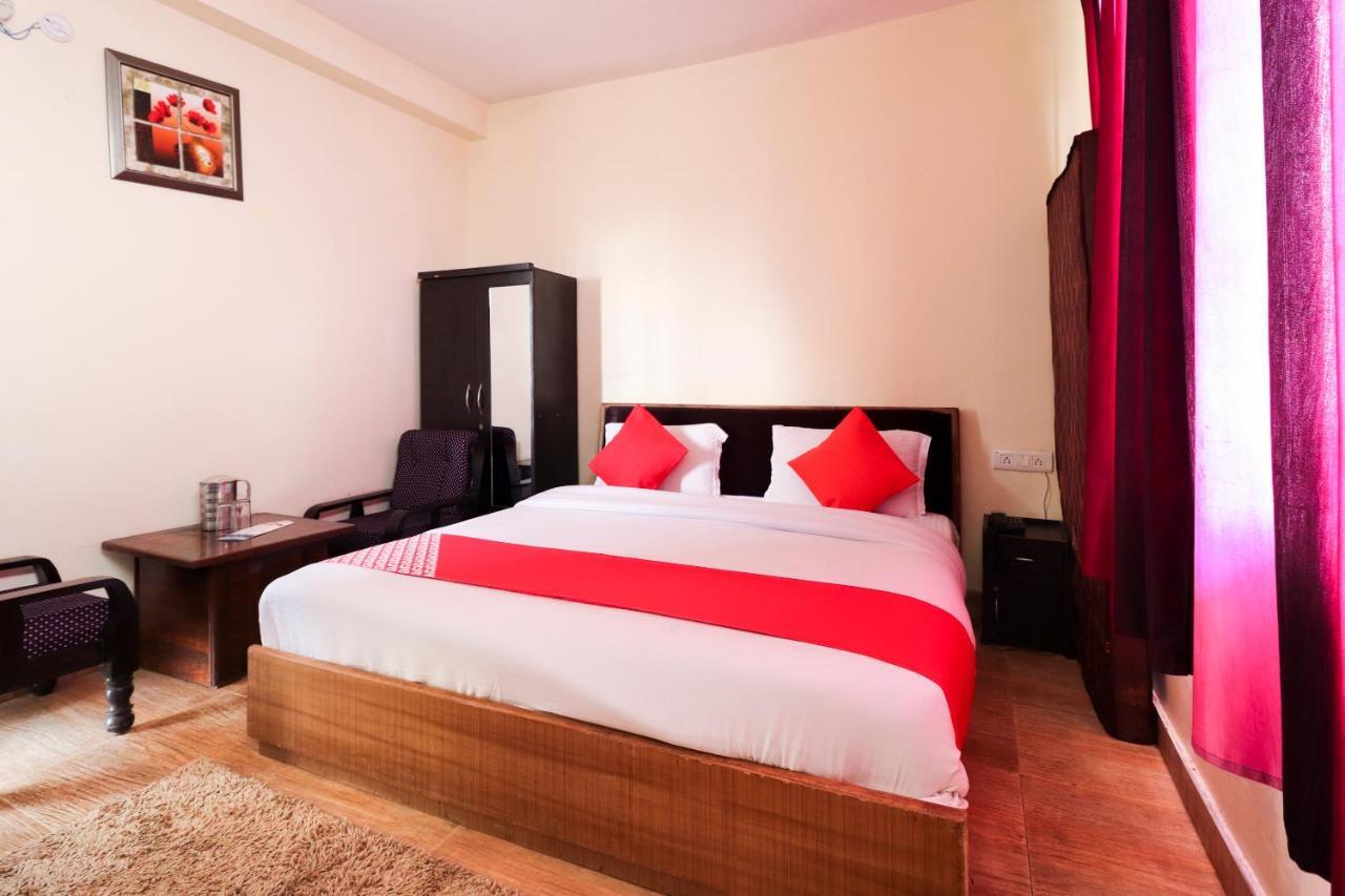 Silver Dew Resorts And Restaurant Дханолти Экстерьер фото